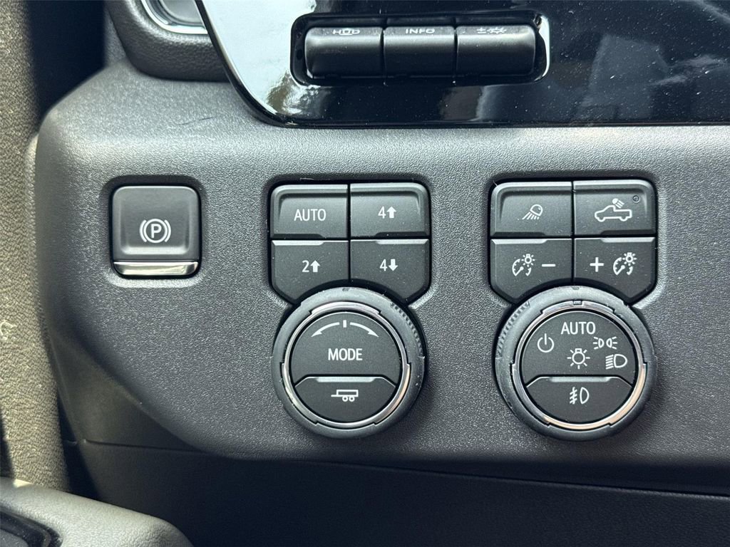 New 2026 Chevrolet Silverado 1500 ZR2 AWD/4WD image 18