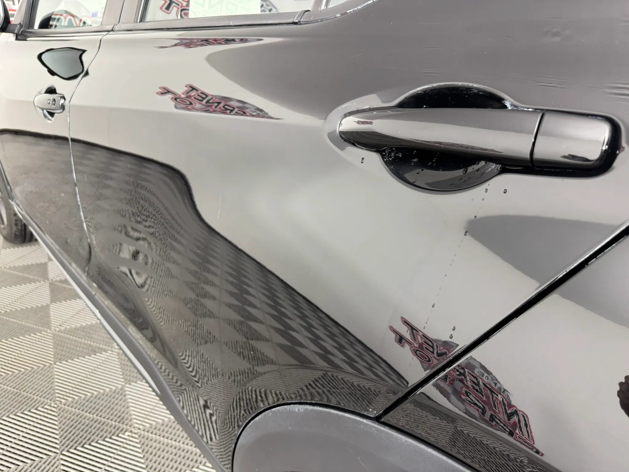 Used 2024 Nissan Kicks SR FWD image 25