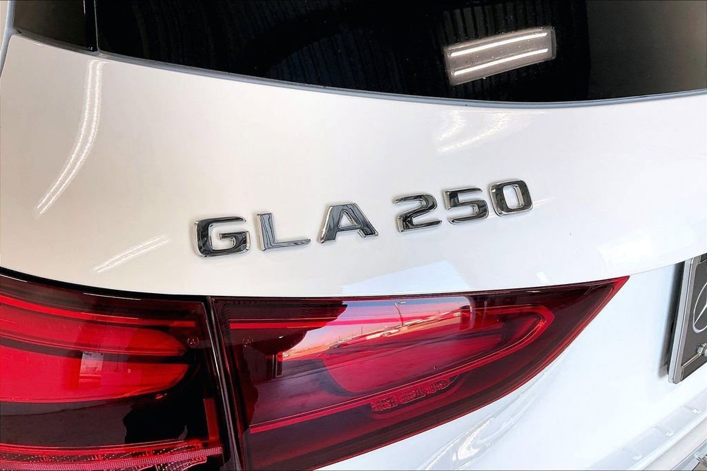New 2026 Mercedes-Benz GLA 250 4MATIC image 34