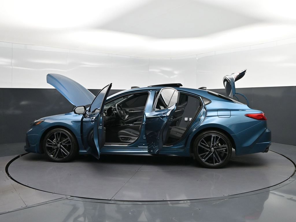 Used 2025 Toyota Camry XSE w/ Premium Plus Package image 46