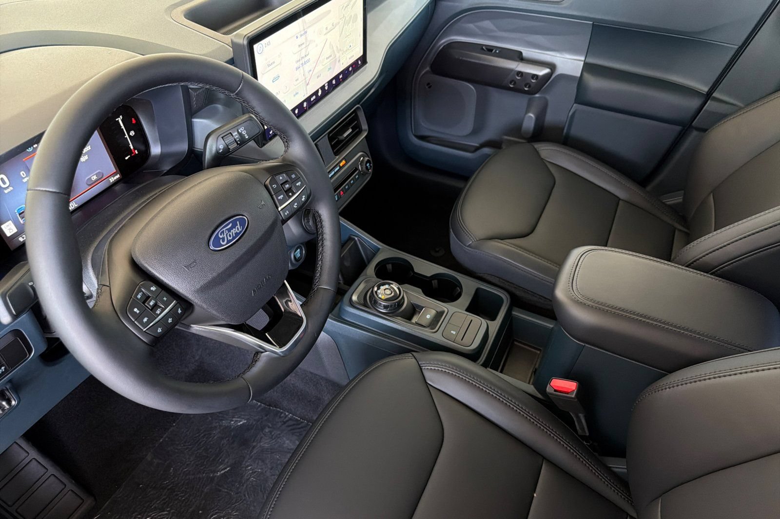New 2026 Ford Maverick Lariat w/ Black Appearance Package AWD/4WD image 10