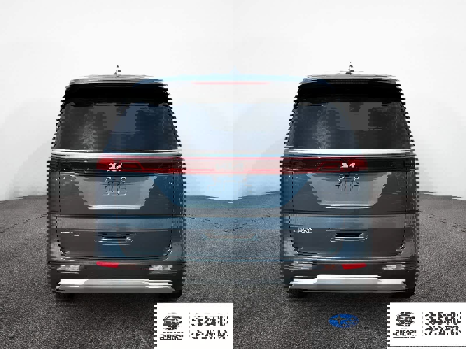 Used 2024 Kia Carnival EX image 6