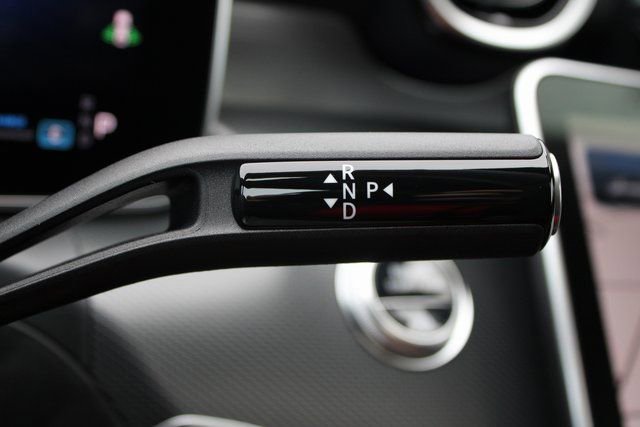 Used 2024 Mercedes-Benz C 300 4MATIC Sedan image 12