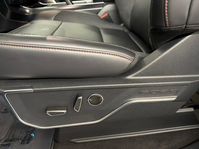 Used 2025 Ford F150 Raptor AWD/4WD image 10