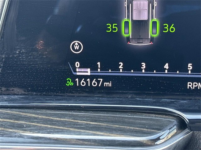 Used 2024 Cadillac Escalade Sport w/ LPO, ONYX Package image 34