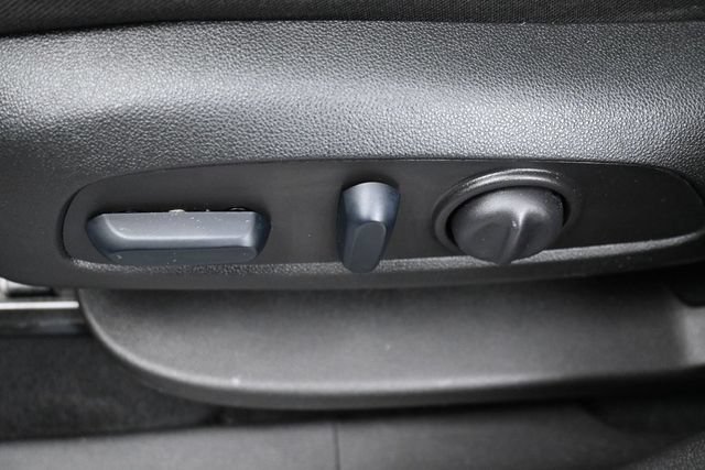 Used 2024 Chevrolet Equinox LS w/ LS Convenience Package FWD image 11