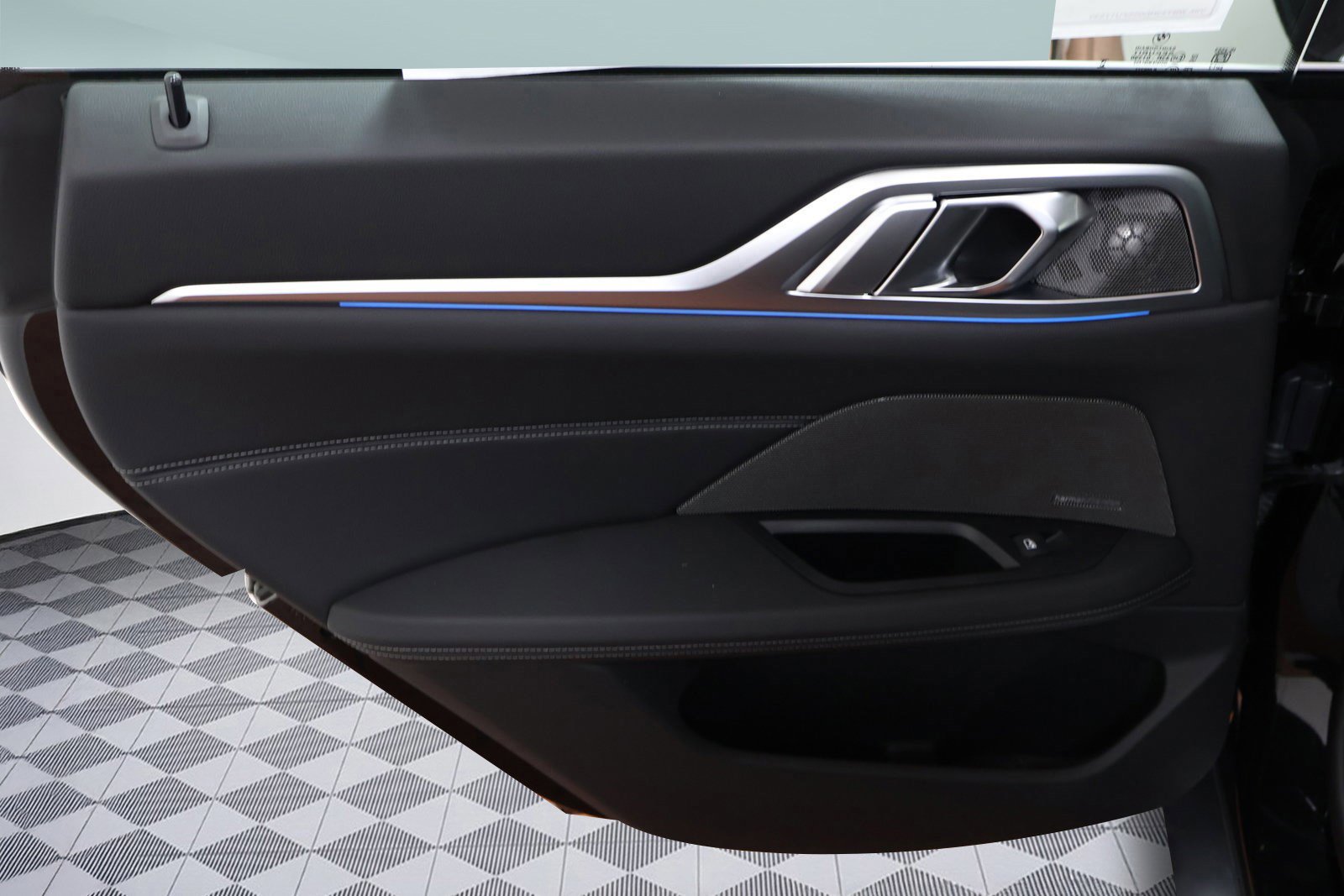 Used 2025 BMW i4 eDrive40 w/ Premium Package image 13