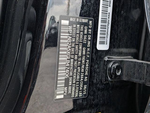 Used 2016 Porsche Macan S AWD/4WD image 25