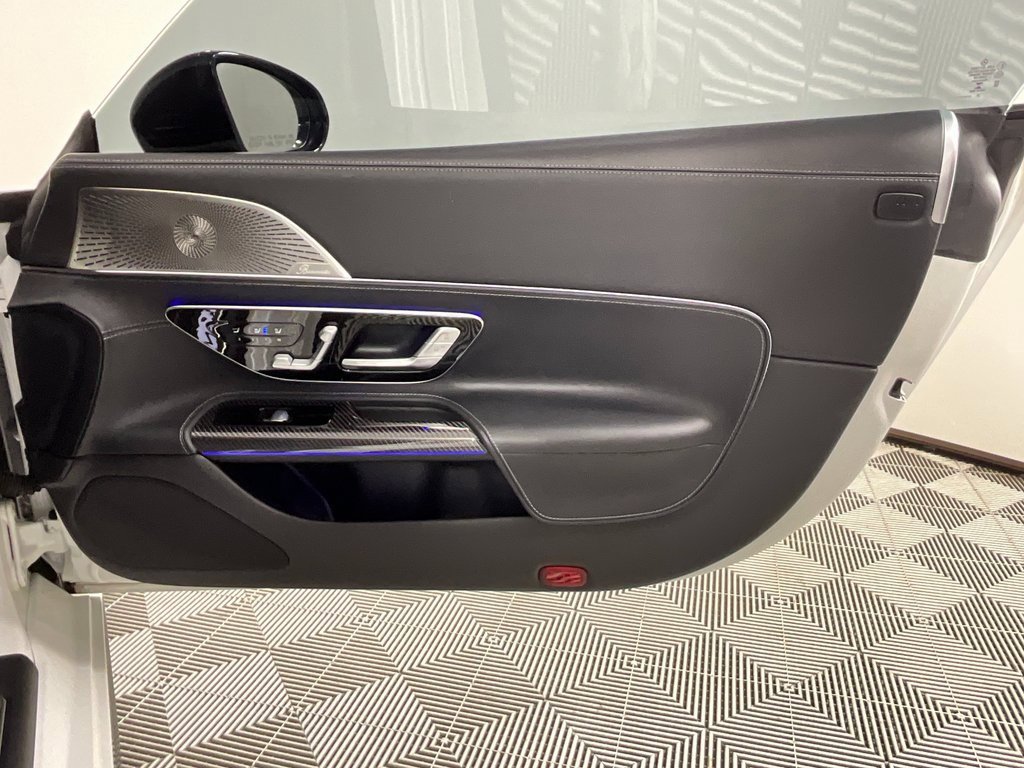 Used 2022 Mercedes-Benz SL 63 AMG 4MATIC image 23