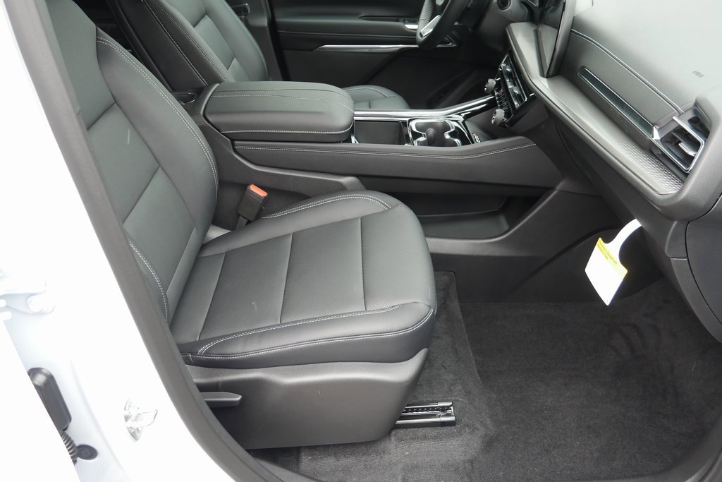 New 2026 Chevrolet Traverse LT w/ LPO, Floor Liner Package image 20