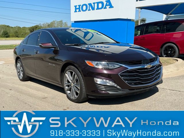 Used 2020 Chevrolet Malibu Premier FWD image 1