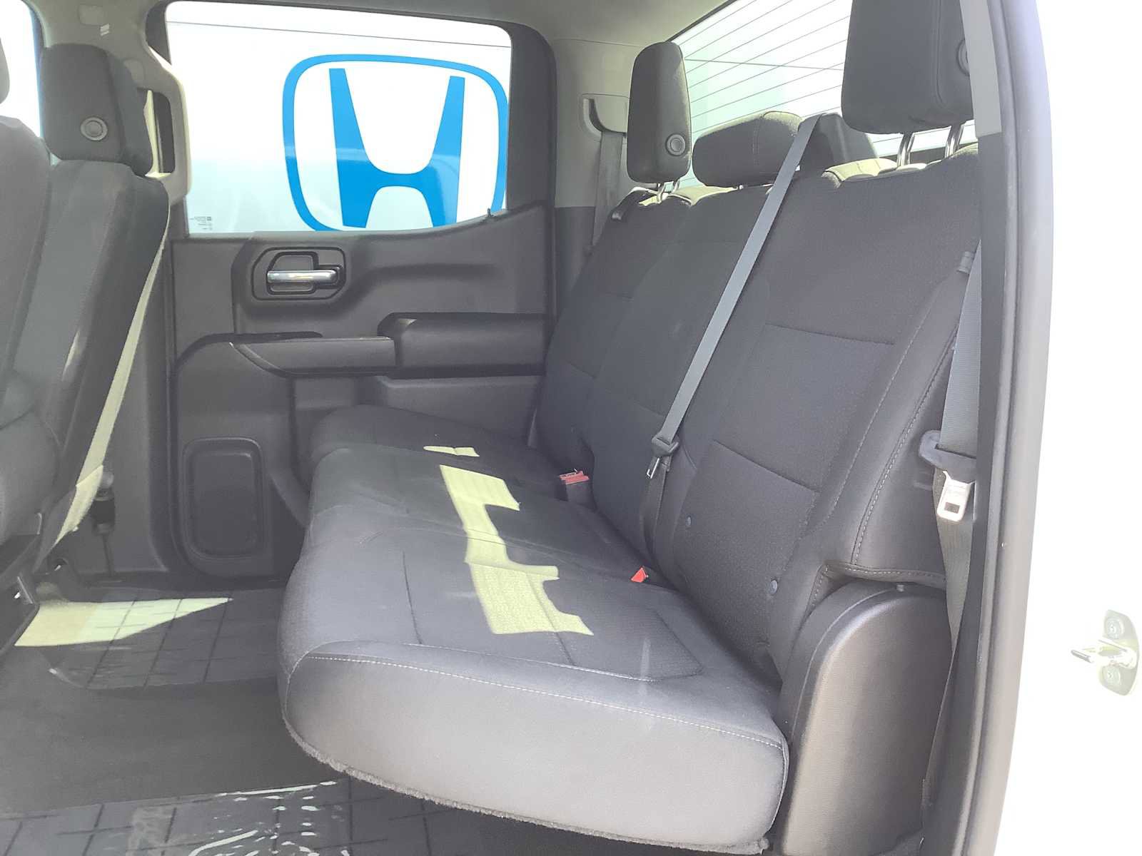 Used 2022 Chevrolet Silverado 1500 Custom image 13