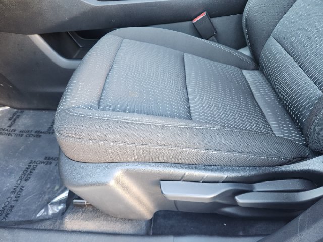 Used 2026 Chevrolet Equinox LT FWD image 25