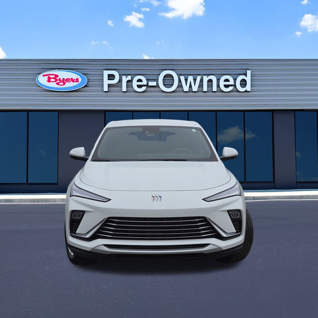Used 2025 Buick Envista Preferred w/ Convenience II Package image 2