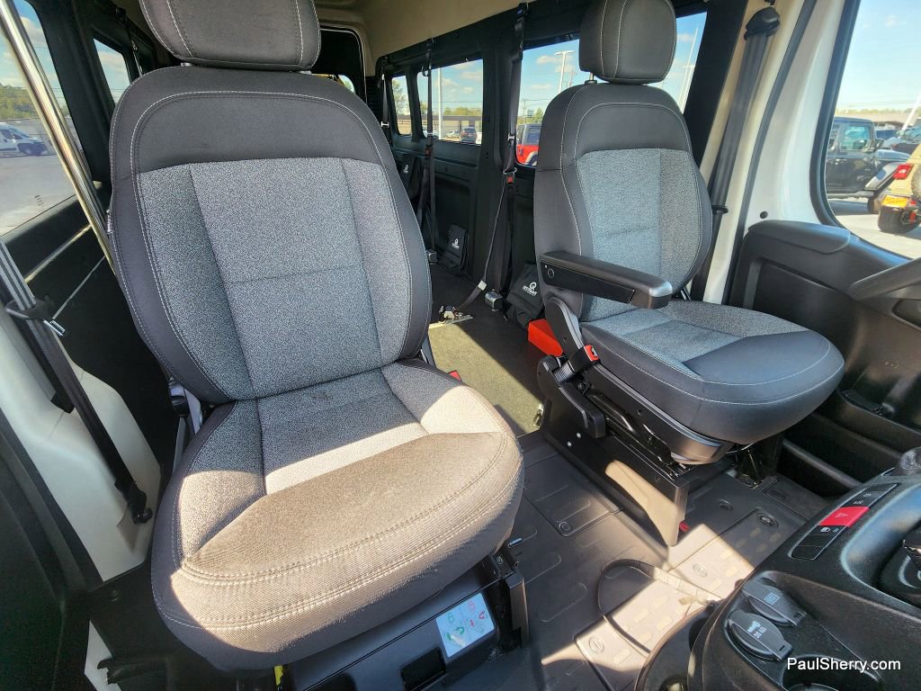 Used 2020 RAM ProMaster 2500 w/ Premium Appearance Group image 38