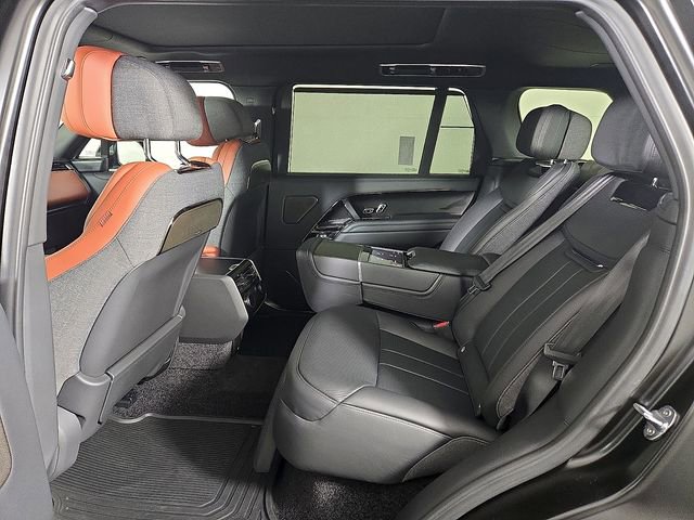 New 2025 Land Rover Range Rover SV AWD/4WD image 10