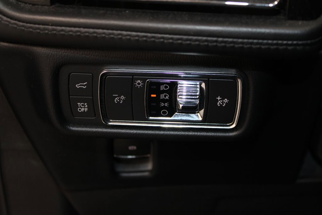 Used 2022 Lincoln Nautilus Reserve image 43