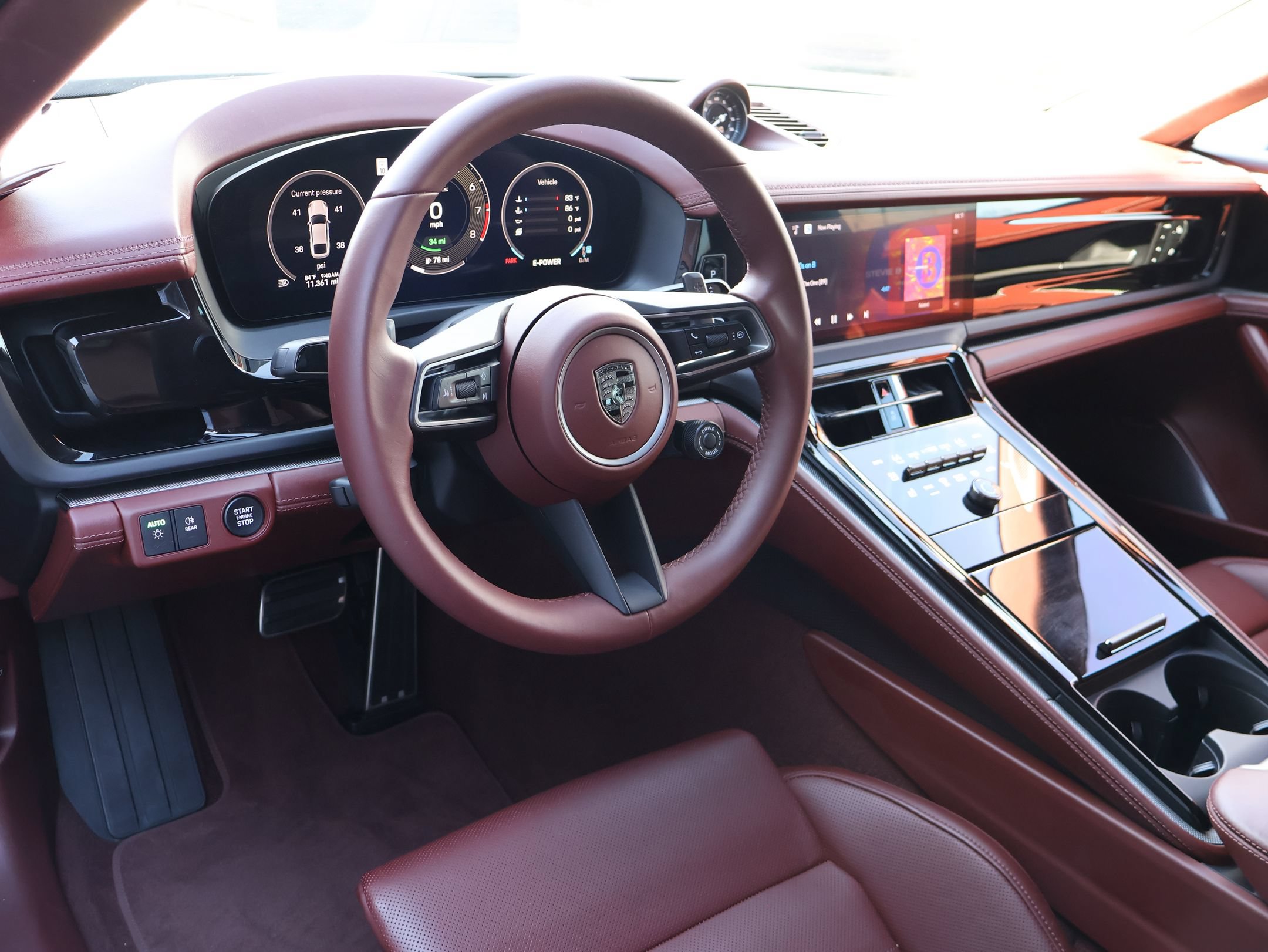 Certified 2026 Porsche Panamera Turbo S AWD/4WD image 4
