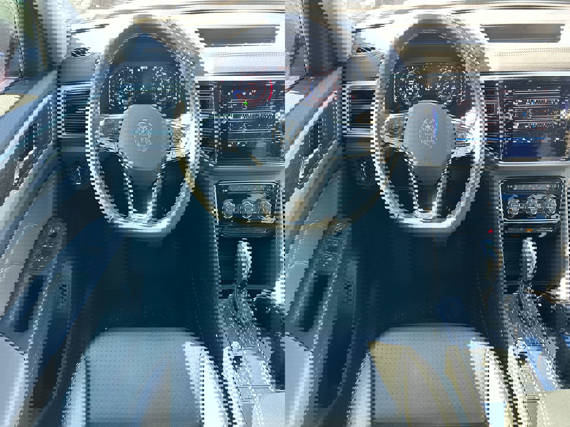 Used 2022 Volkswagen Atlas SE image 13