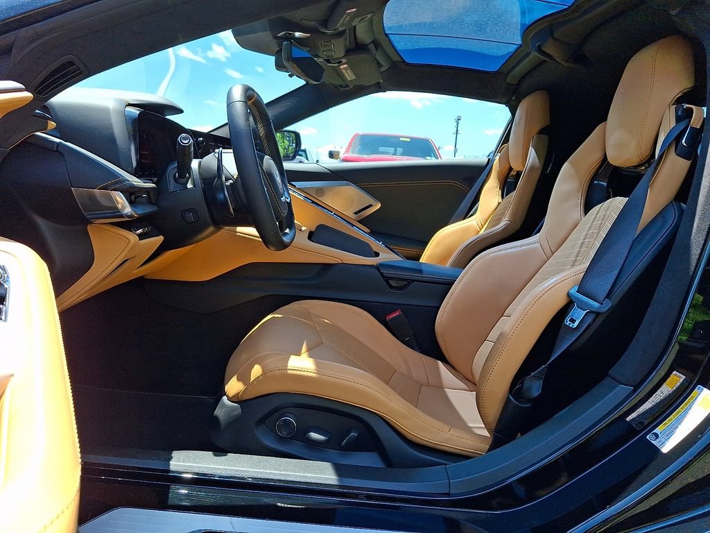Used 2022 Chevrolet Corvette Stingray Premium Cpe w/ Z51 Performance Package RWD image 12
