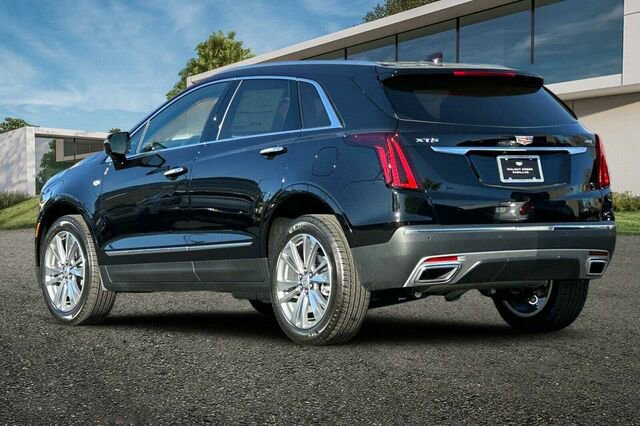 New 2025 Cadillac XT5 Premium Luxury w/ LPO, Floor Liner Package image 6