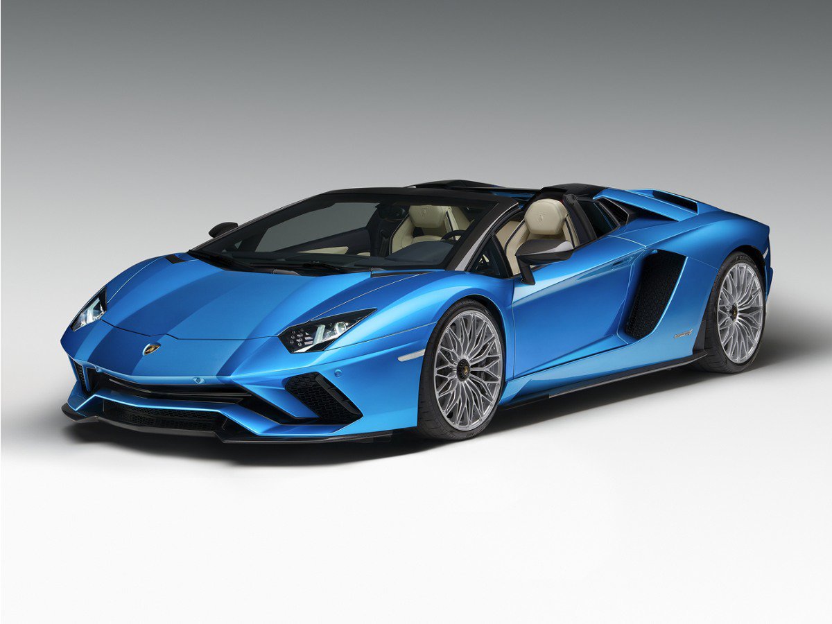 Used 2019 Lamborghini Aventador S AWD/4WD video 1