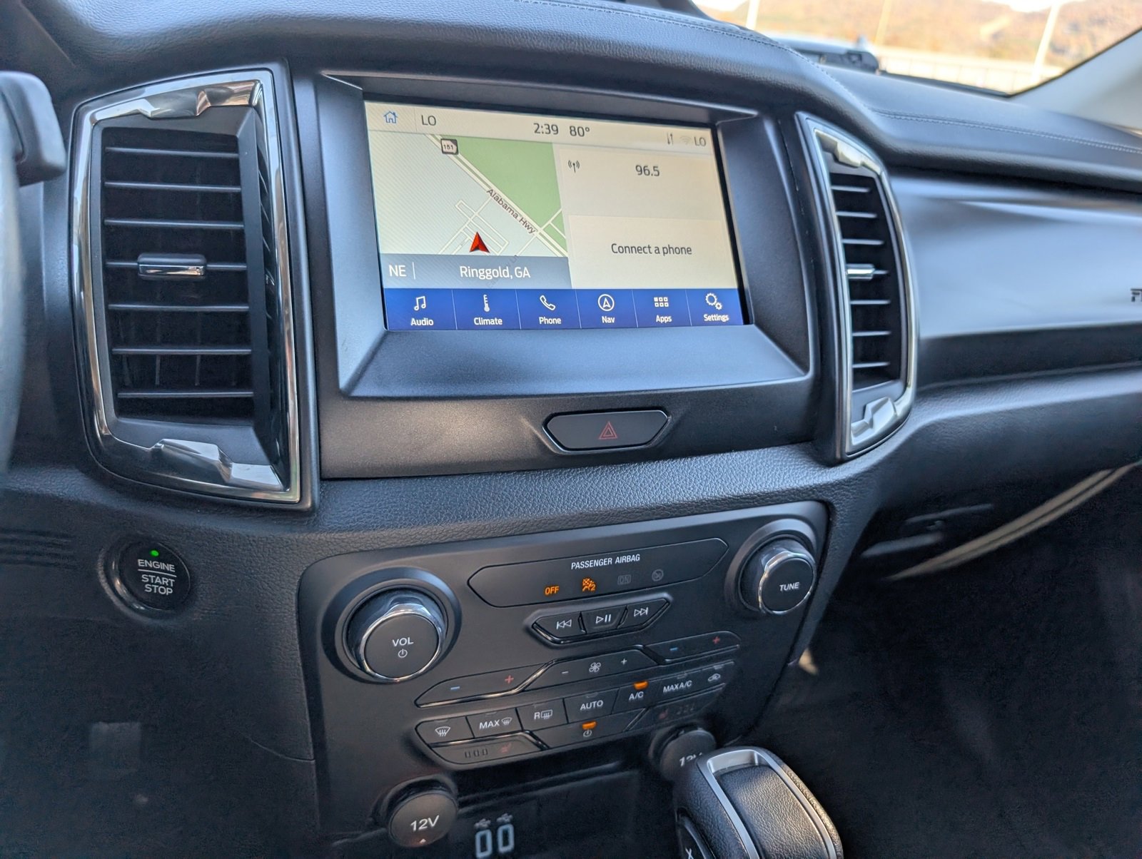 Used 2023 Ford Ranger Lariat w/ Tremor Off-Road Package image 26