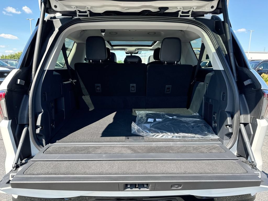 New 2027 Lincoln Navigator L Reserve AWD/4WD image 26
