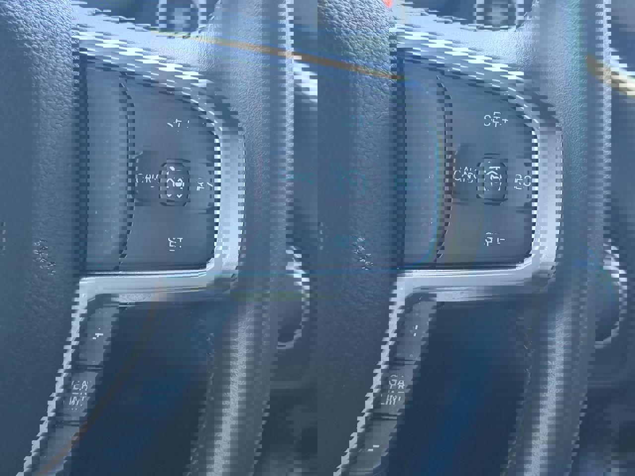 Used 2024 RAM 1500 Big Horn image 24