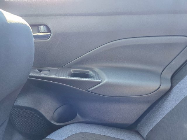 Used 2025 Nissan Versa SV FWD image 6