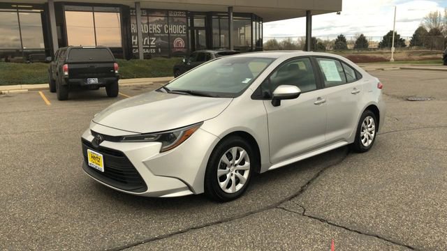 Used 2024 Toyota Corolla LE image 4