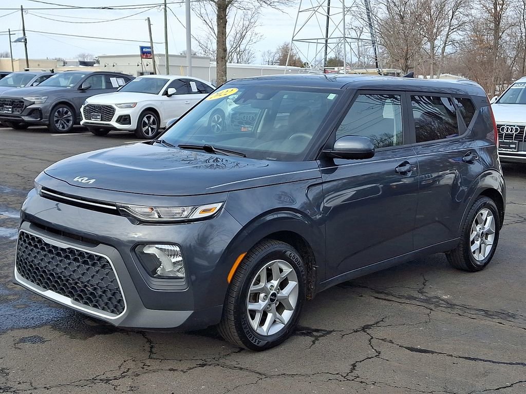 Used 2022 Kia Soul LX w/ Technology Package image 10
