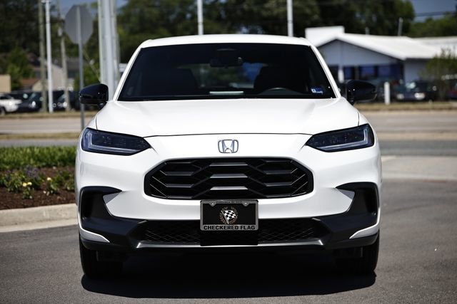 Used 2025 Honda HR-V Sport image 12