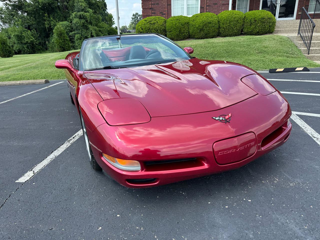 Used 2004 Chevrolet Corvette Convertible w/ Preferred Equipment Group RWD image 14