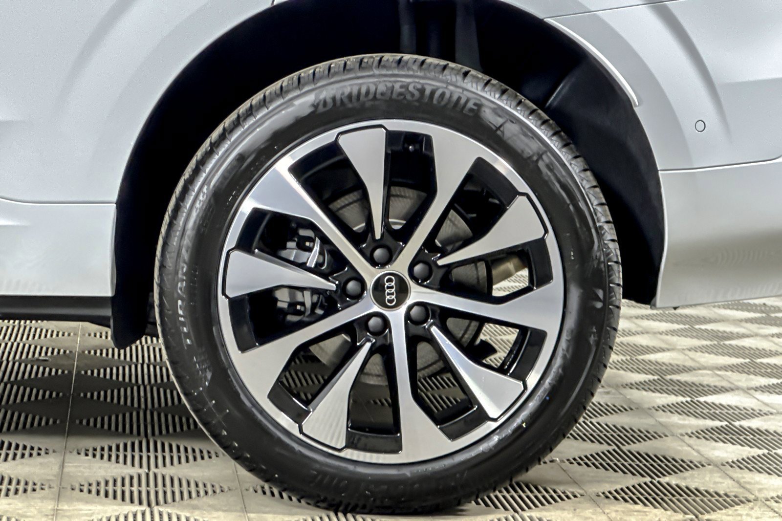 New 2026 Audi Q3 quattro 2.0T image 23