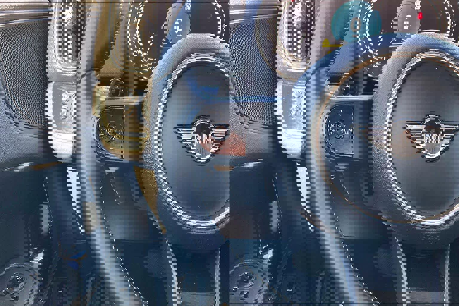 Used 2022 MINI Cooper Countryman S w/ Premium Package image 26