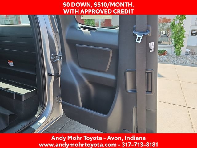 Used 2017 Toyota Tacoma SR RWD image 25
