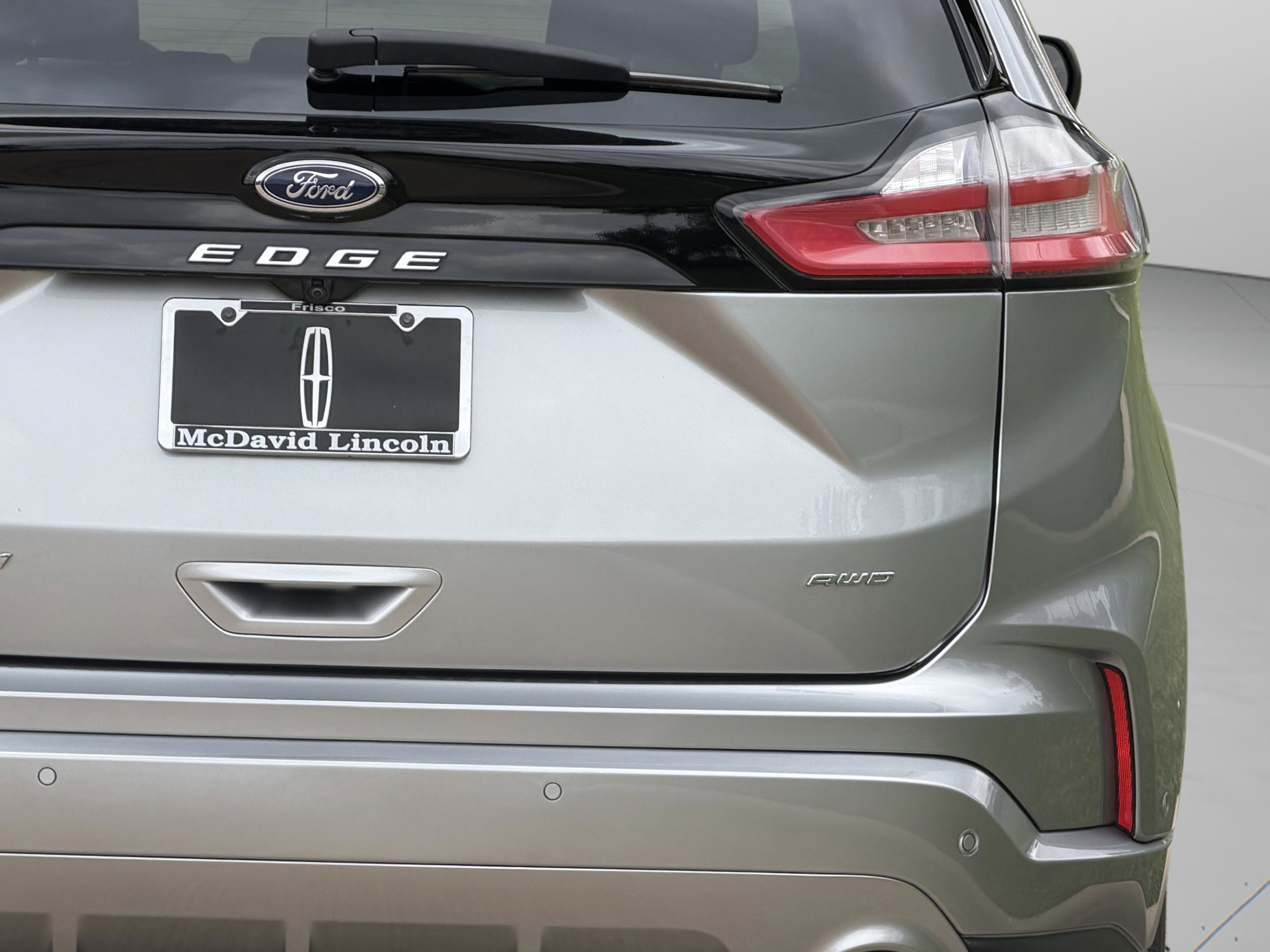 Used 2022 Ford Edge Titanium w/ Equipment Group 301A AWD/4WD image 29