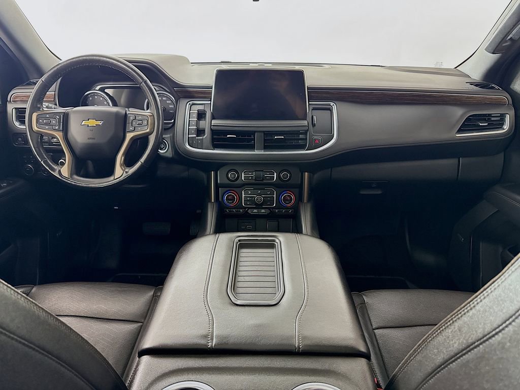 Used 2021 Chevrolet Suburban High Country AWD/4WD image 3