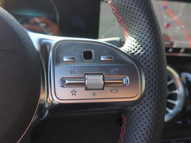 New 2023 Mercedes-Benz EQB 300 4MATIC image 18