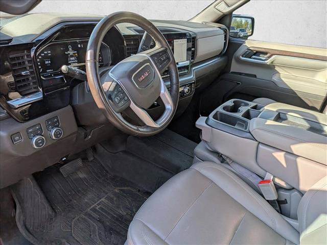 Used 2023 GMC Sierra 1500 SLT AWD/4WD image 9