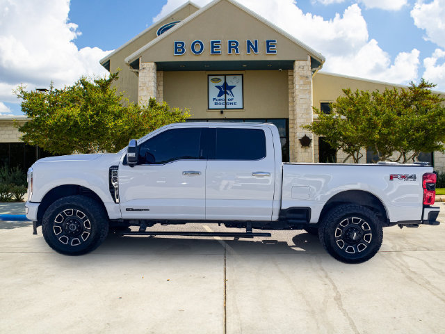 Used 2024 Ford F250 Platinum w/ FX4 Off-Road Package AWD/4WD image 2
