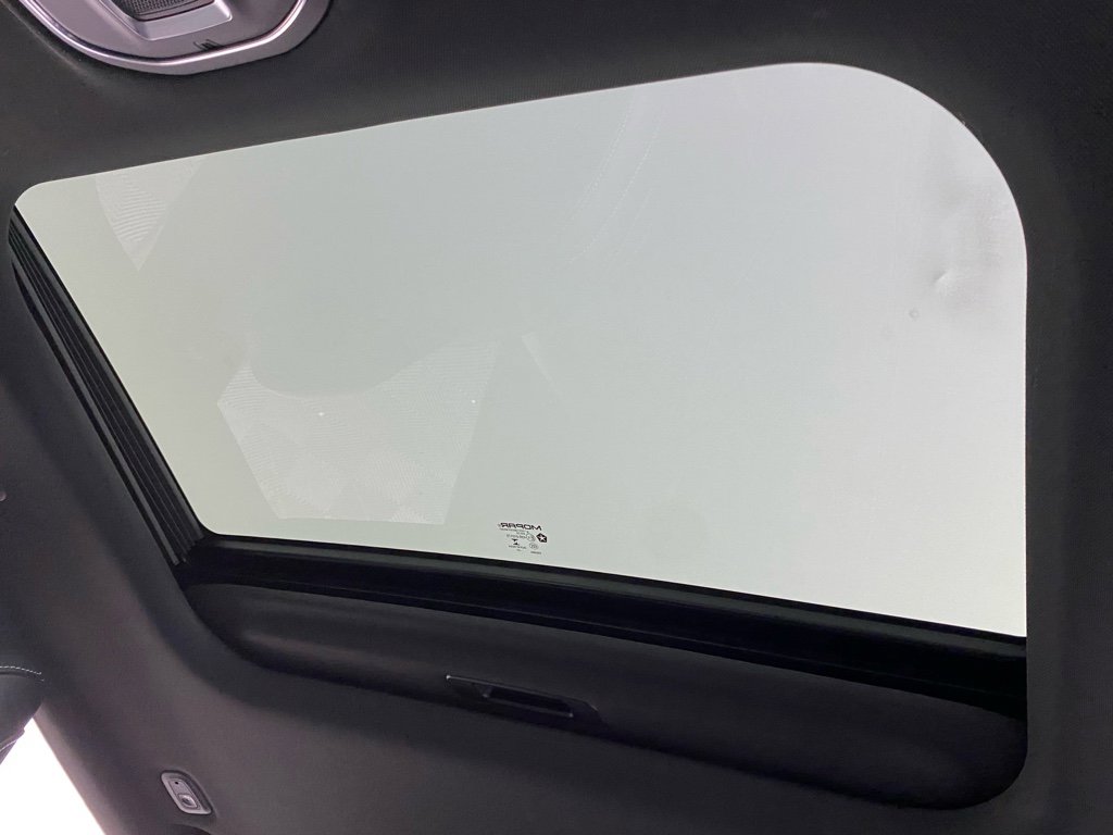 New 2026 Jeep Grand Cherokee Altitude image 27