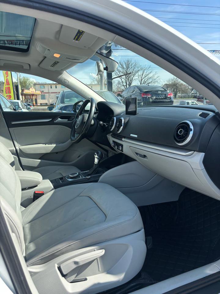 Used 2016 Audi A3 2.0T Premium image 18