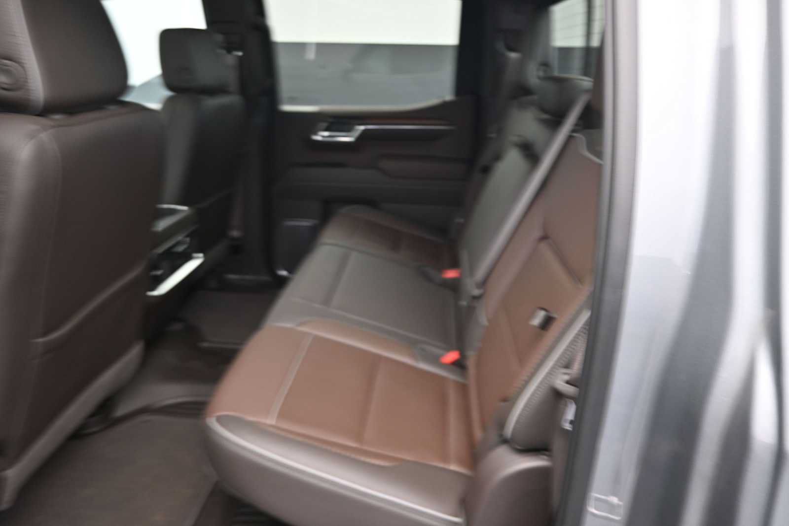 Used 2025 GMC Sierra 1500 Denali w/ Denali Reserve Package AWD/4WD image 26