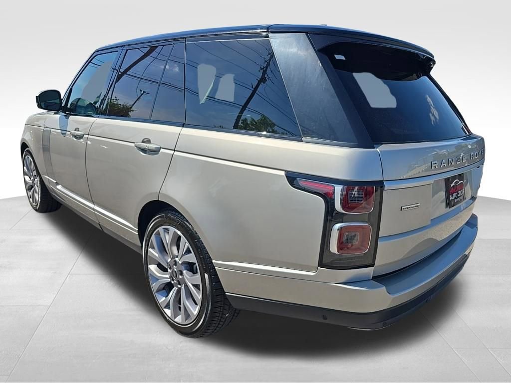 Used 2018 Land Rover Range Rover Supercharged image 5