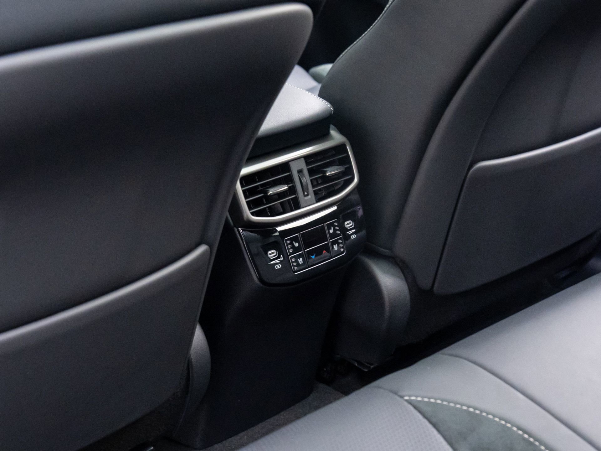 Used 2026 Lexus RX 350h image 15