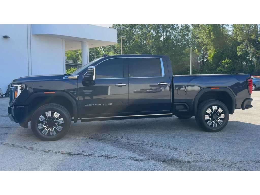 Certified 2024 GMC Sierra 2500 Denali w/ Denali Reserve Package AWD/4WD image 5