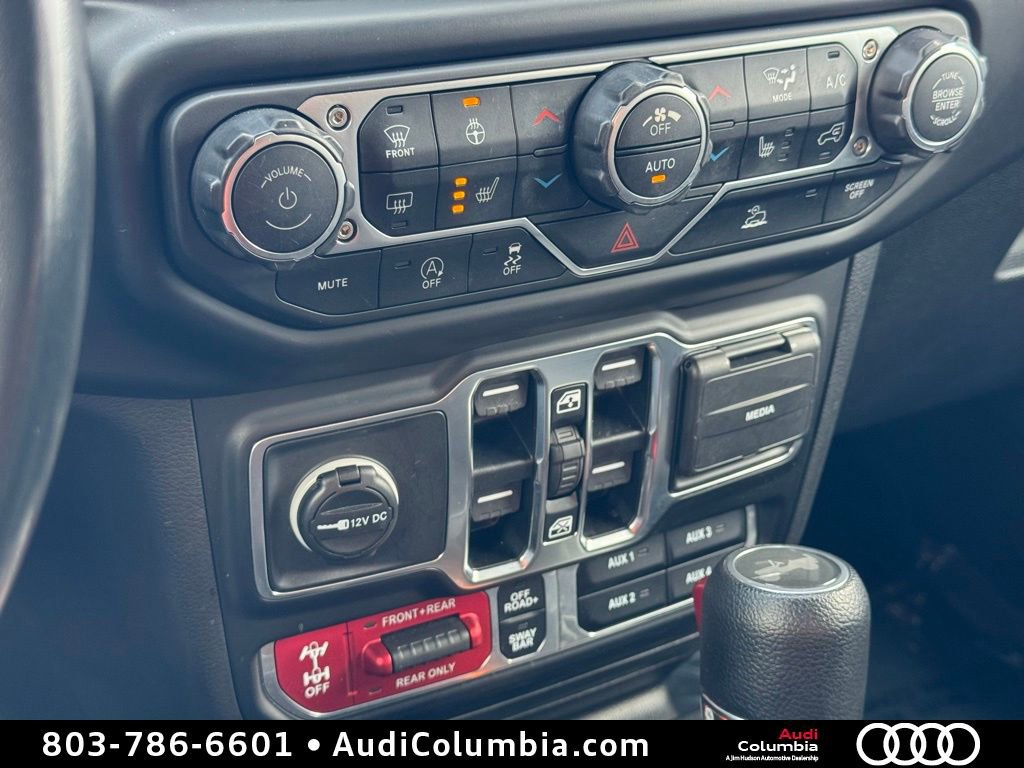 Used 2023 Jeep Wrangler Unlimited Rubicon w/ Cold Weather Group image 31