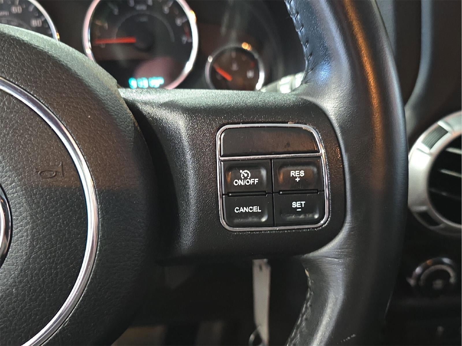 Used 2015 Jeep Wrangler Sahara w/ Connectivity Group AWD/4WD image 12